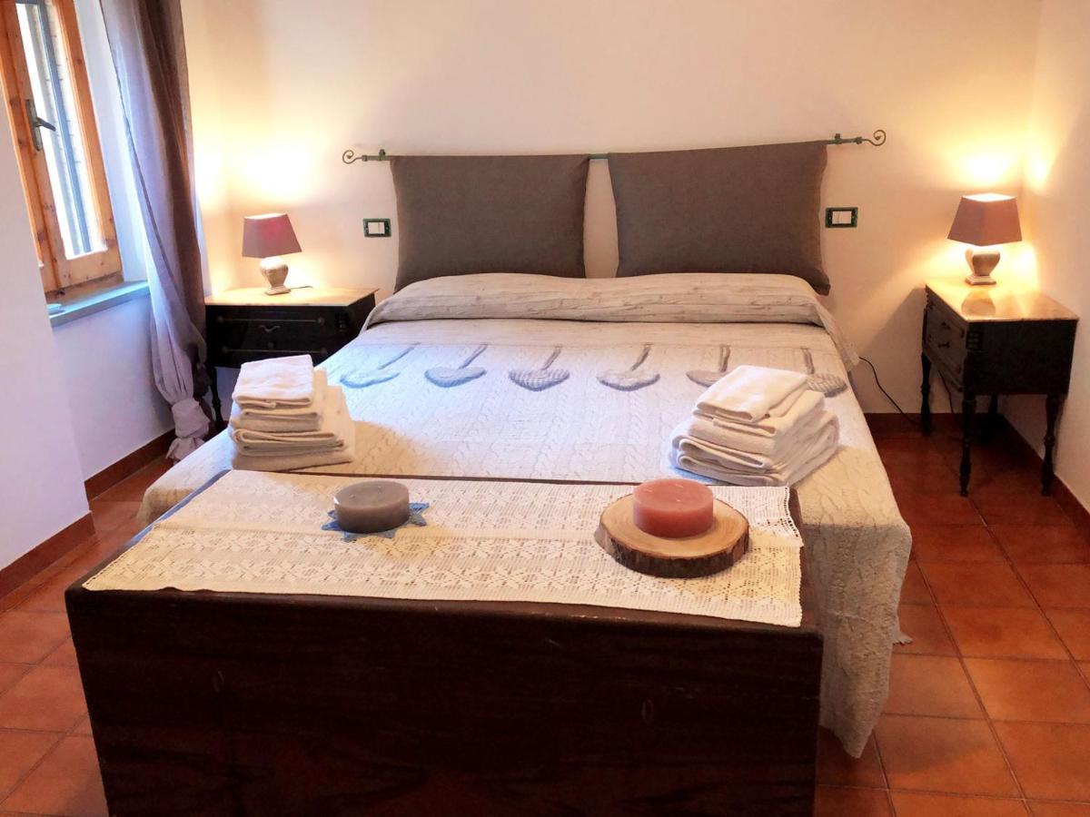 Le Casette Di Civitella- La Casa Di Rolando E Gina Apartamento Civitella Del Lago Exterior foto