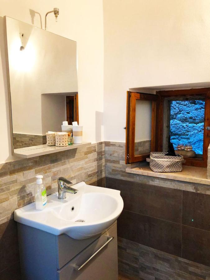 Le Casette Di Civitella- La Casa Di Rolando E Gina Apartamento Civitella Del Lago Exterior foto
